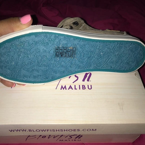 Blowfish Sneakers - Picture 3 of 3